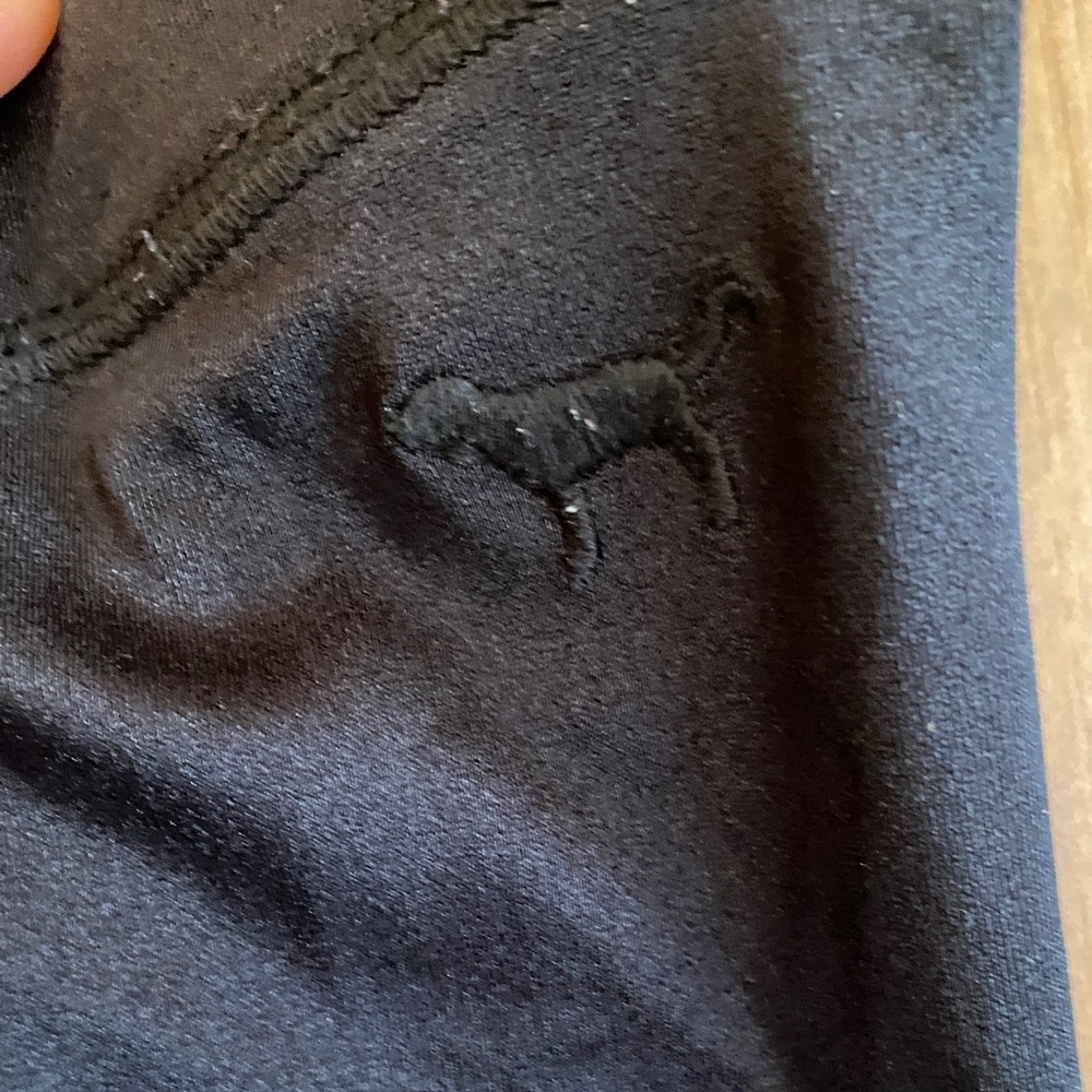 Bundle Pink Victoria's Secret Gray and Black Leggings - Picture 5 of 11